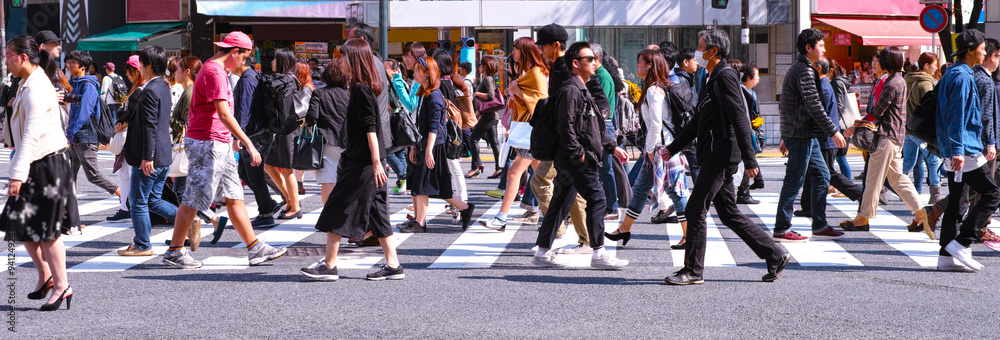 違いに不寛容な「学校」という場所から、逃げ出した。